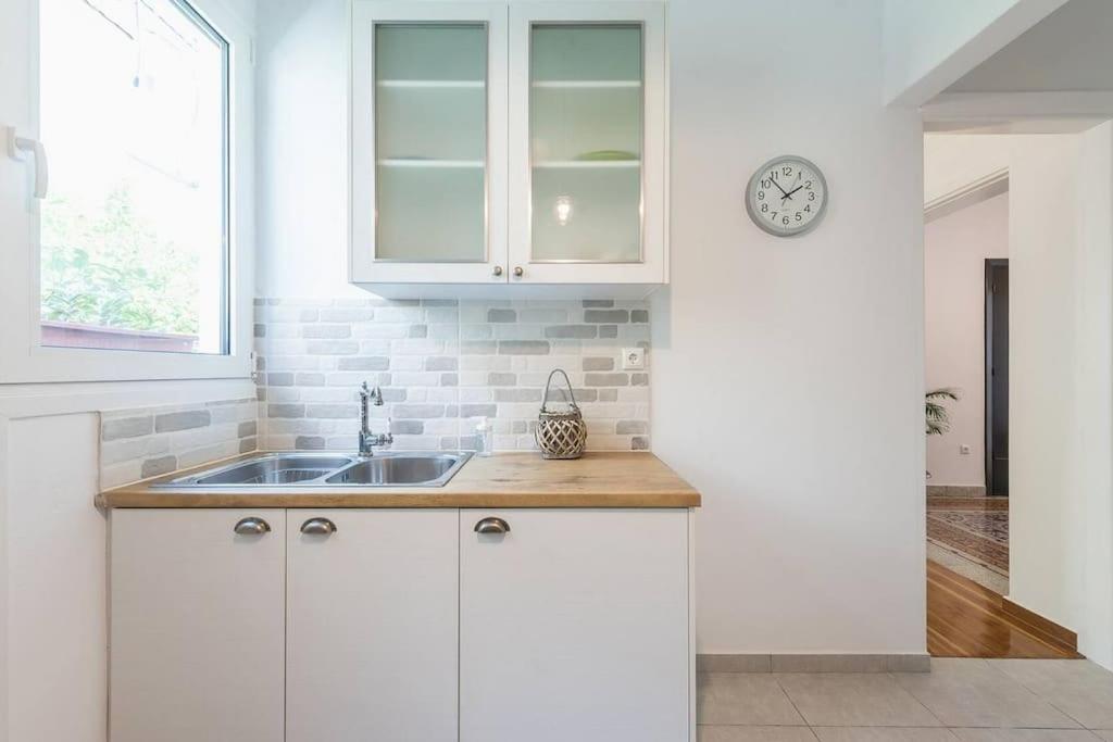 Casa Pamisou Near Attiki Metro Station Leilighet Athen Eksteriør bilde